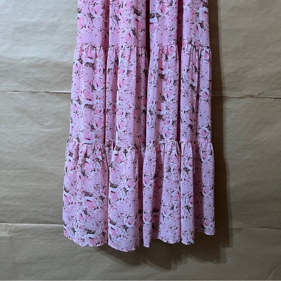 ASTR The Label | Floral Tiered Midi Dress Smocked Puff Sleeve Pink Size M - Picture 8 of 12
